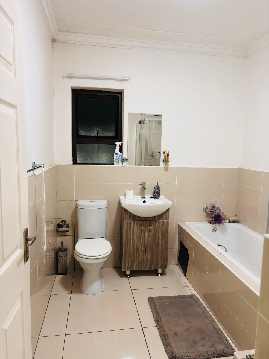 2 Bedroom Property for Sale in Fairlead Gauteng