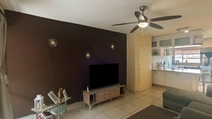2 Bedroom Property for Sale in Edleen Gauteng