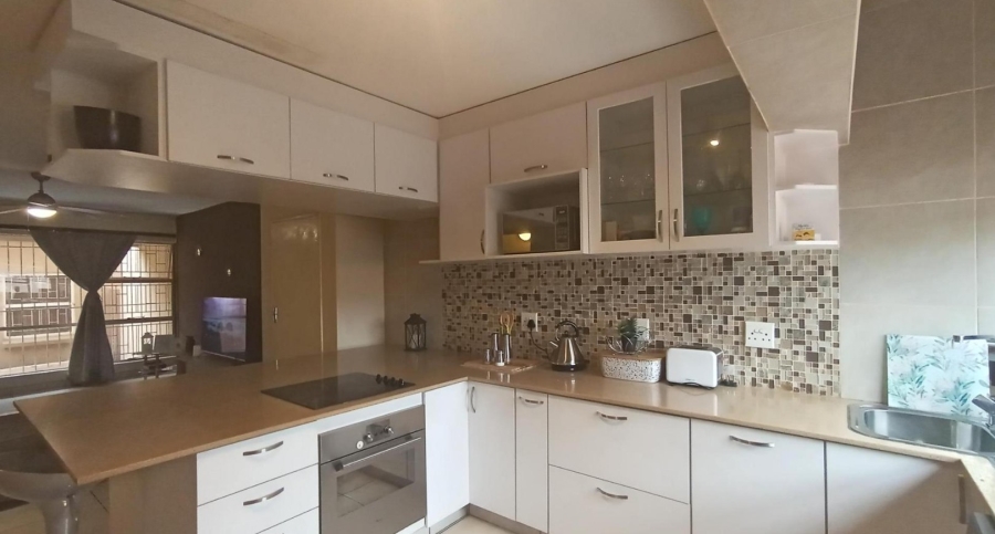 2 Bedroom Property for Sale in Edleen Gauteng