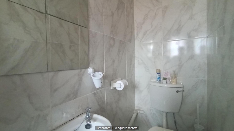 2 Bedroom Property for Sale in Edleen Gauteng