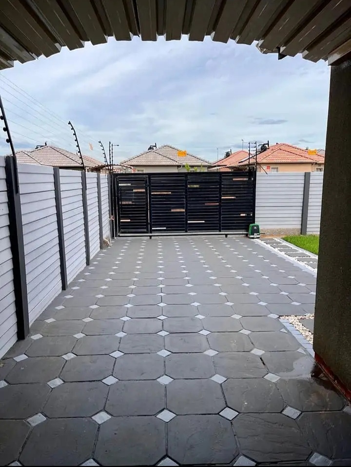 3 Bedroom Property for Sale in Sky City Gauteng