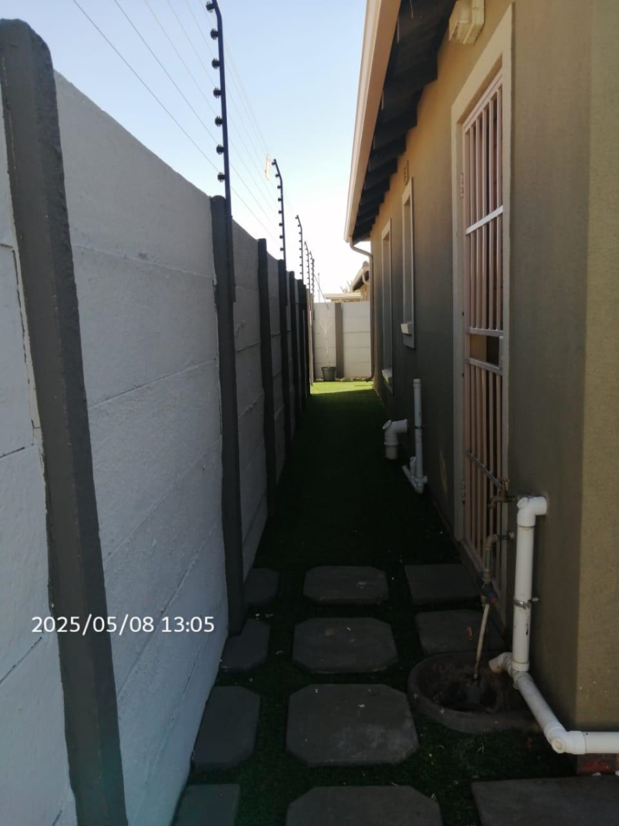 3 Bedroom Property for Sale in Sky City Gauteng