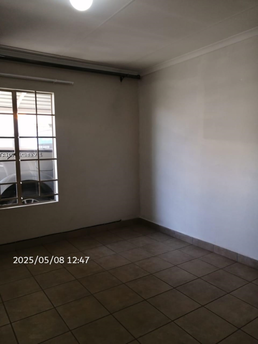 3 Bedroom Property for Sale in Sky City Gauteng