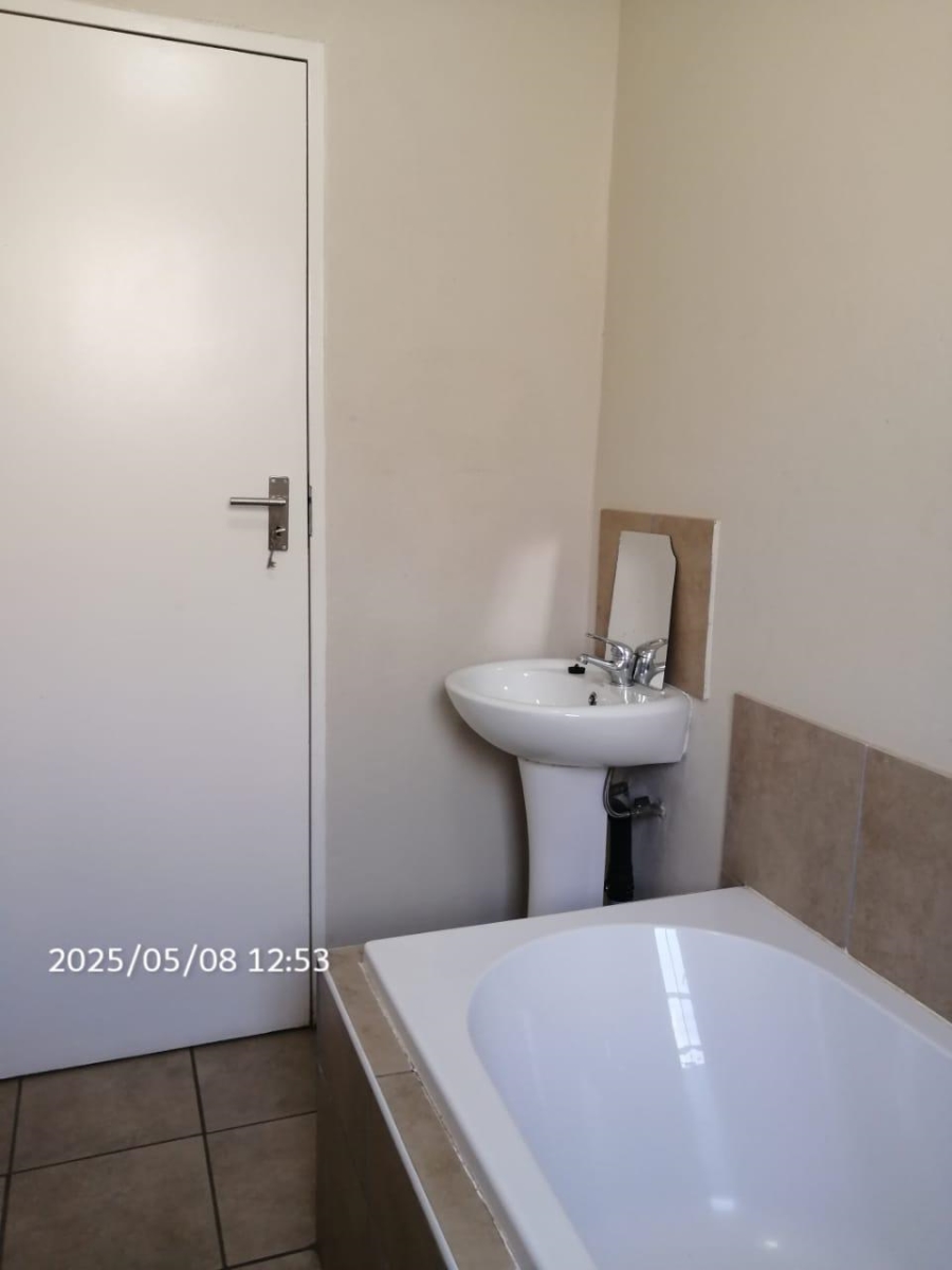 3 Bedroom Property for Sale in Sky City Gauteng