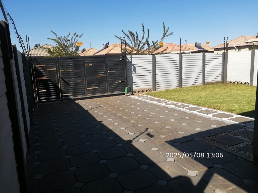 3 Bedroom Property for Sale in Sky City Gauteng