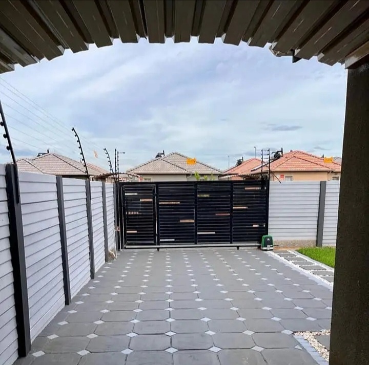 3 Bedroom Property for Sale in Sky City Gauteng