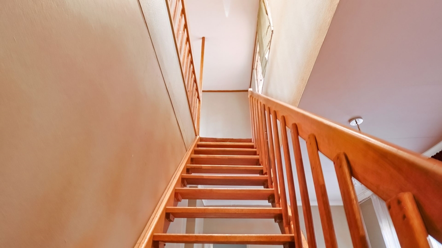 2 Bedroom Property for Sale in Garsfontein Gauteng