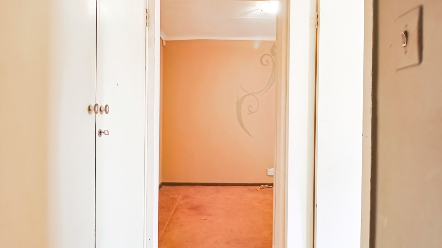 2 Bedroom Property for Sale in Garsfontein Gauteng