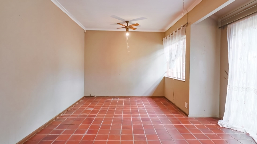 2 Bedroom Property for Sale in Garsfontein Gauteng