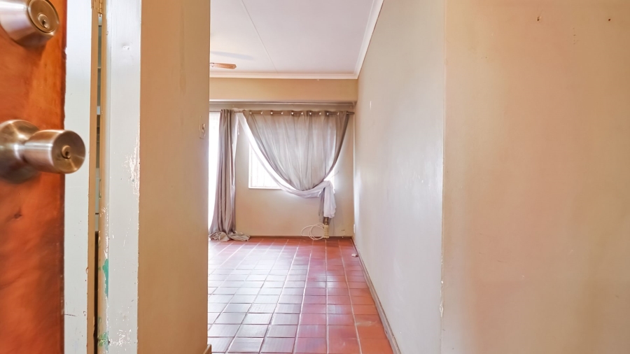 2 Bedroom Property for Sale in Garsfontein Gauteng