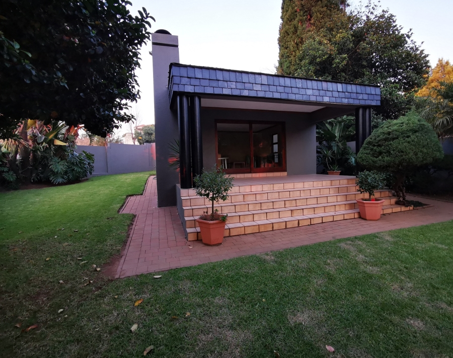 1 Bedroom Property for Sale in Northcliff Gauteng
