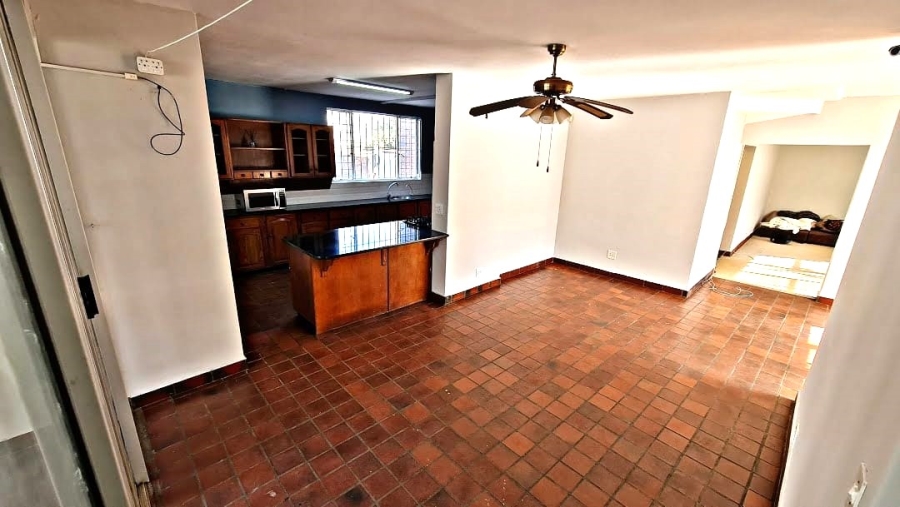 6 Bedroom Property for Sale in Waterkloof Gauteng