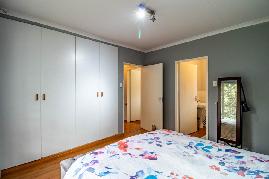 2 Bedroom Property for Sale in Douglasdale Gauteng