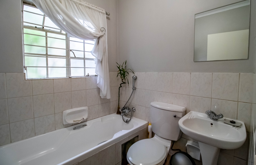 2 Bedroom Property for Sale in Douglasdale Gauteng