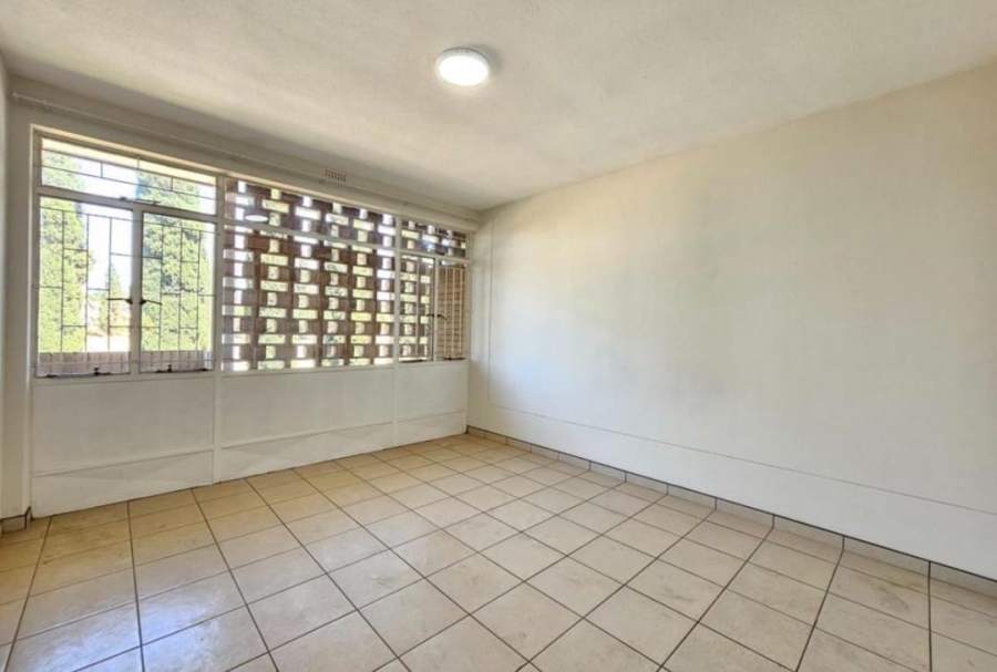 3 Bedroom Property for Sale in Edleen Gauteng