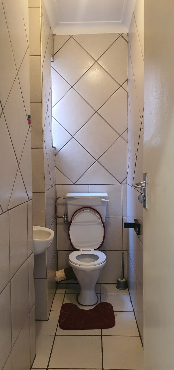 3 Bedroom Property for Sale in Edleen Gauteng