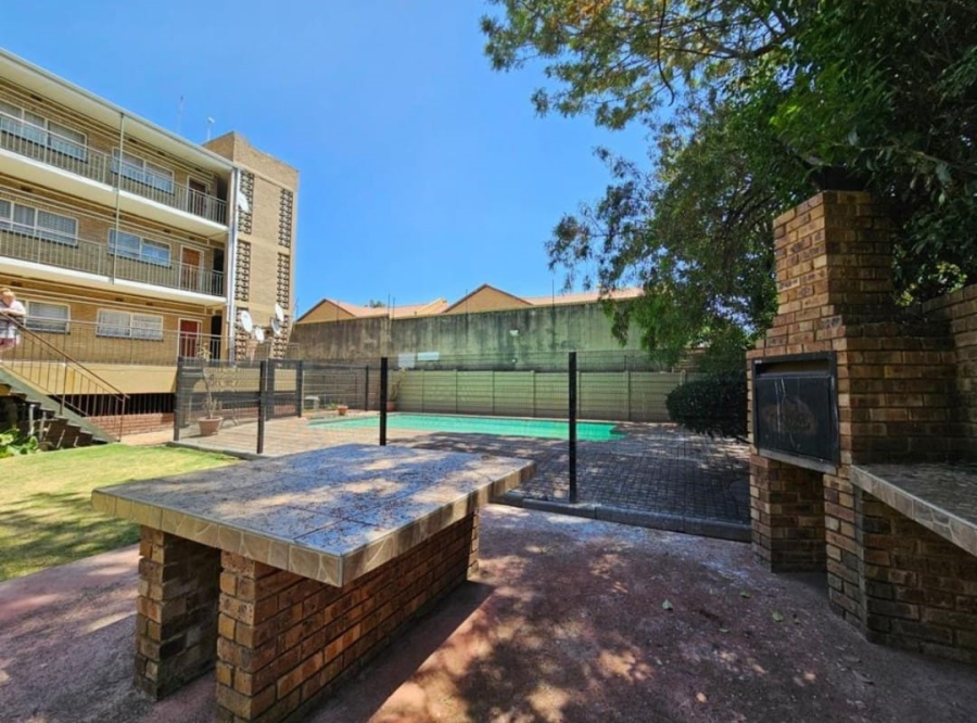 3 Bedroom Property for Sale in Edleen Gauteng
