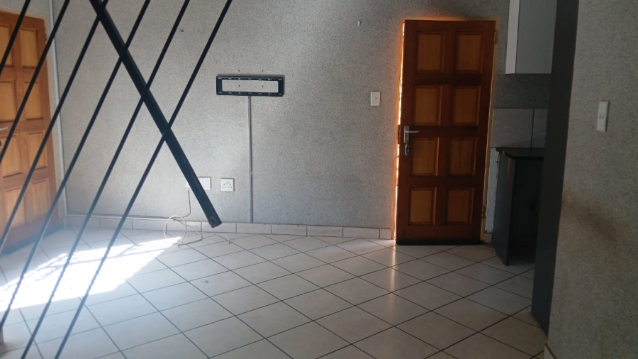 3 Bedroom Property for Sale in Dawn Park Gauteng