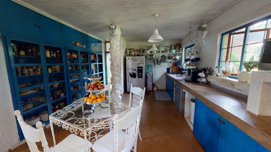 7 Bedroom Property for Sale in Theresa Park Gauteng