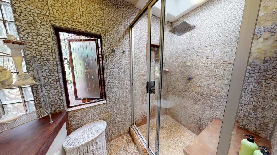 7 Bedroom Property for Sale in Theresa Park Gauteng
