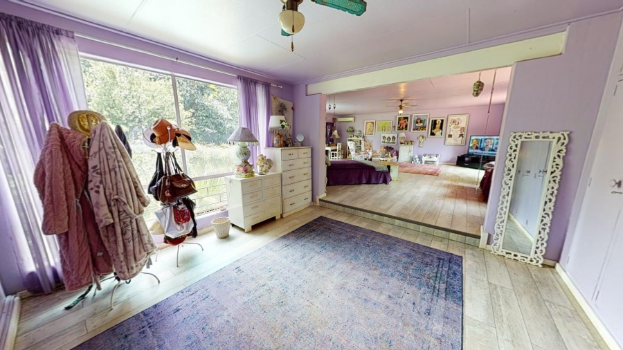 7 Bedroom Property for Sale in Theresa Park Gauteng