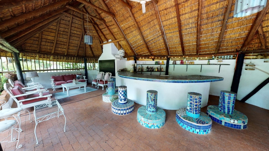 7 Bedroom Property for Sale in Theresa Park Gauteng