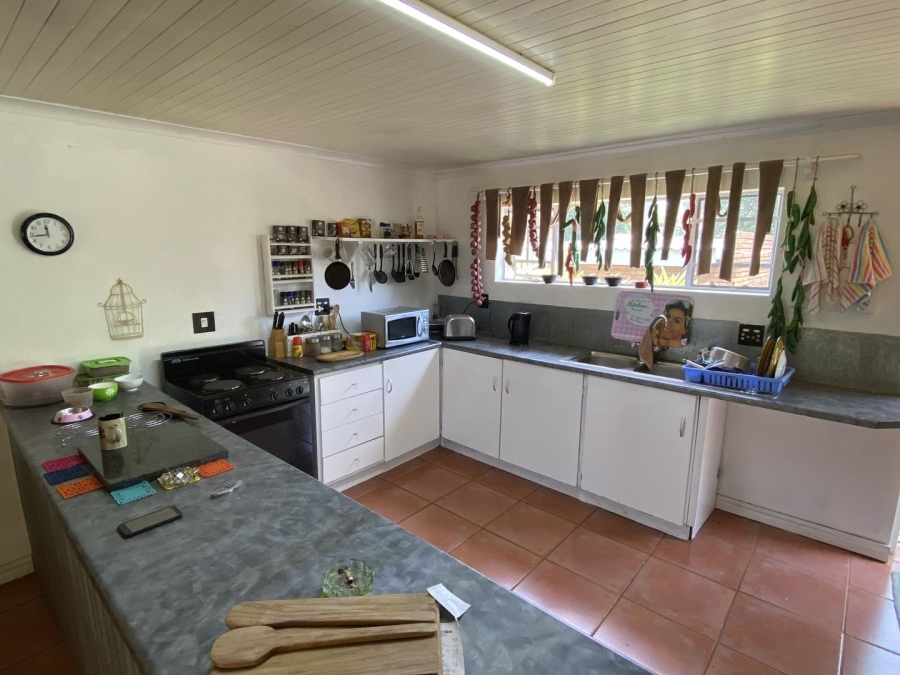 7 Bedroom Property for Sale in Theresa Park Gauteng