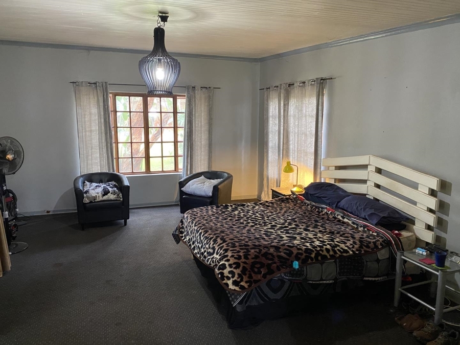 7 Bedroom Property for Sale in Theresa Park Gauteng