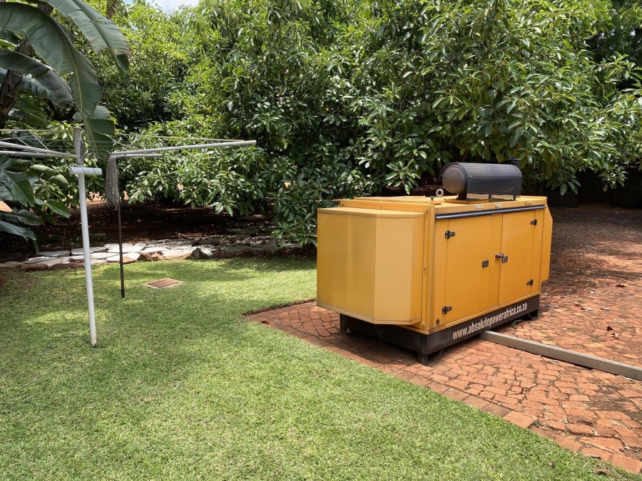 7 Bedroom Property for Sale in Theresa Park Gauteng