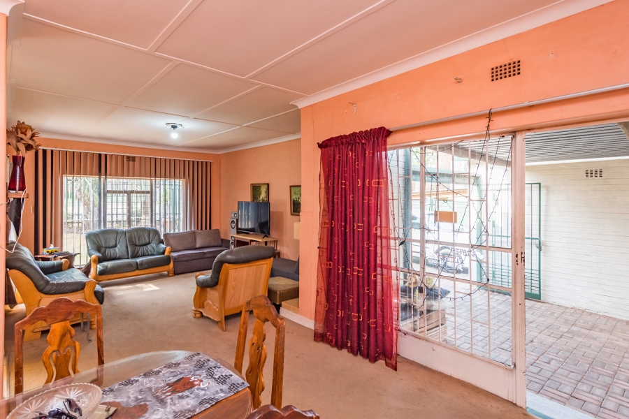 3 Bedroom Property for Sale in Kenmare Gauteng