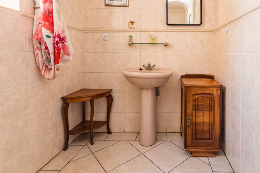 3 Bedroom Property for Sale in Kenmare Gauteng
