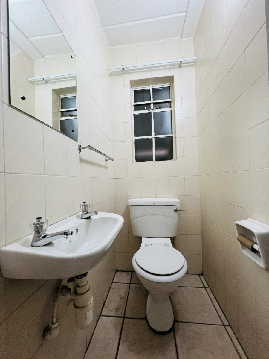 2 Bedroom Property for Sale in Bergbron Gauteng