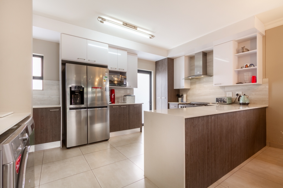 3 Bedroom Property for Sale in Equestria Gauteng