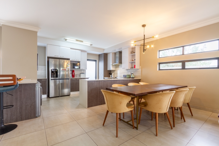 3 Bedroom Property for Sale in Equestria Gauteng