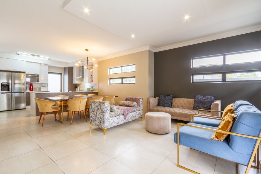 3 Bedroom Property for Sale in Equestria Gauteng