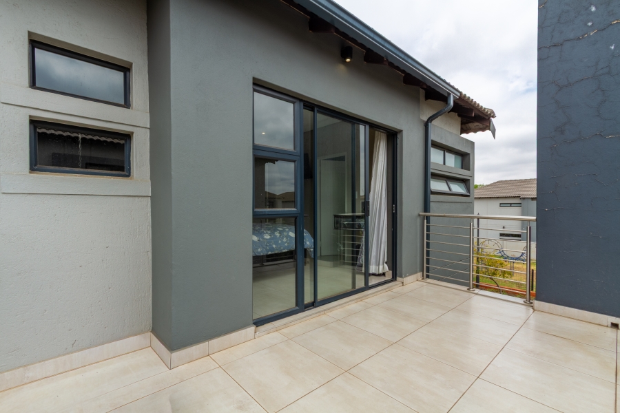 3 Bedroom Property for Sale in Equestria Gauteng