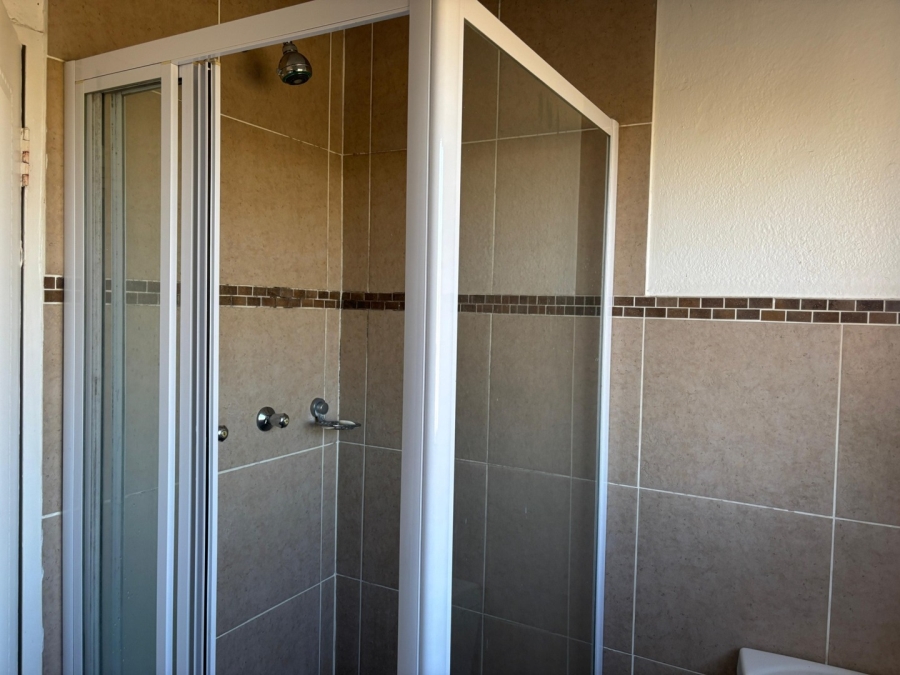 2 Bedroom Property for Sale in Pomona Gauteng