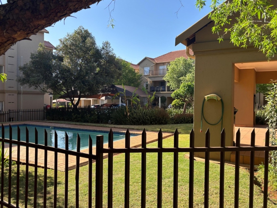 2 Bedroom Property for Sale in Pomona Gauteng
