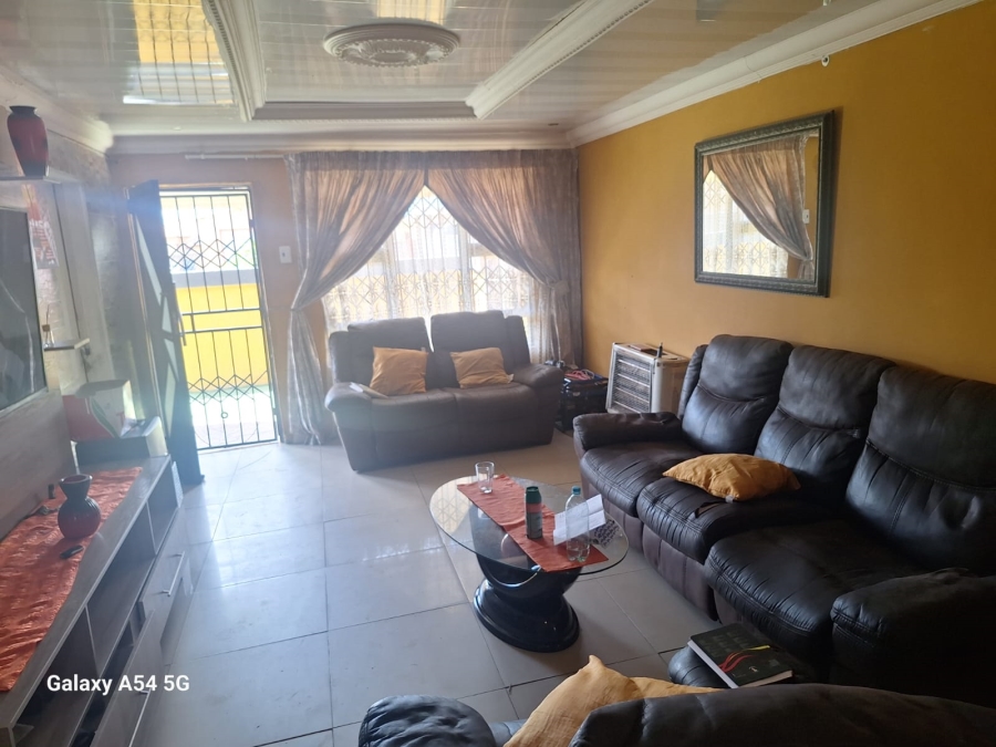 3 Bedroom Property for Sale in Tsakane Ext 11 Gauteng