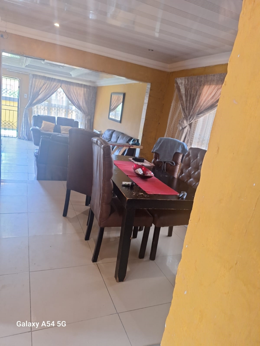 3 Bedroom Property for Sale in Tsakane Ext 11 Gauteng