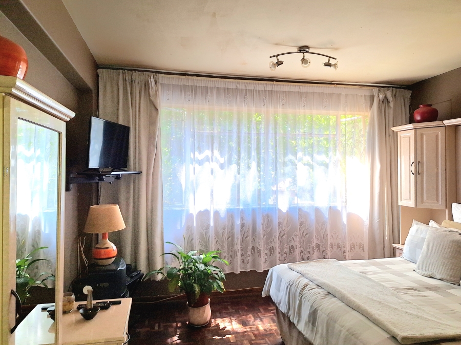 2 Bedroom Property for Sale in Paarlshoop Gauteng