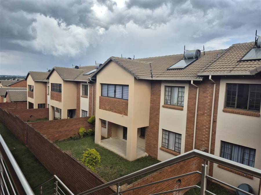 To Let 3 Bedroom Property for Rent in Sagewood Gauteng