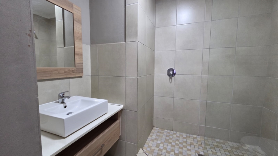 2 Bedroom Property for Sale in Montana Gauteng