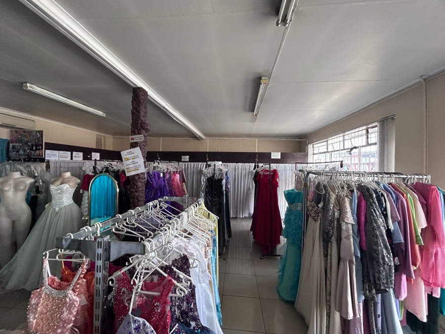Commercial Property for Sale in East Geduld Gauteng