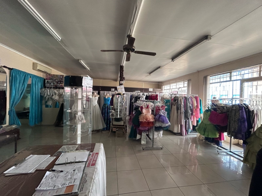 Commercial Property for Sale in East Geduld Gauteng