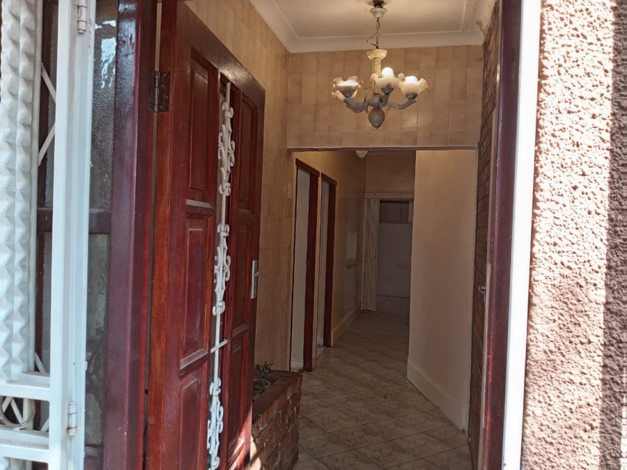 4 Bedroom Property for Sale in Witpoortjie Gauteng