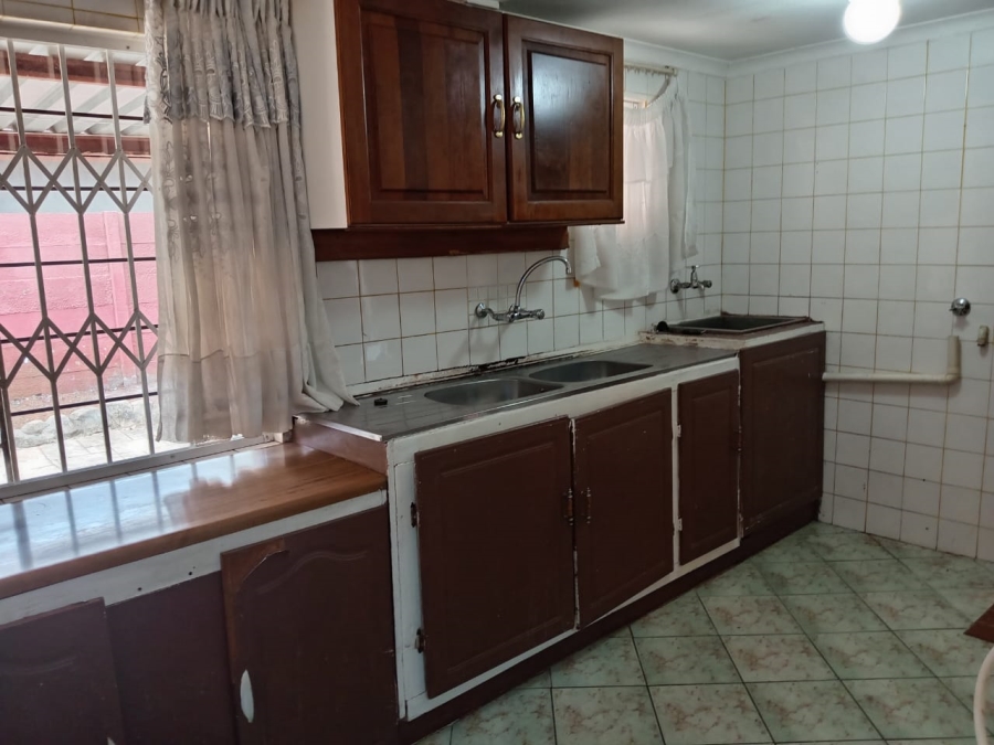 4 Bedroom Property for Sale in Witpoortjie Gauteng