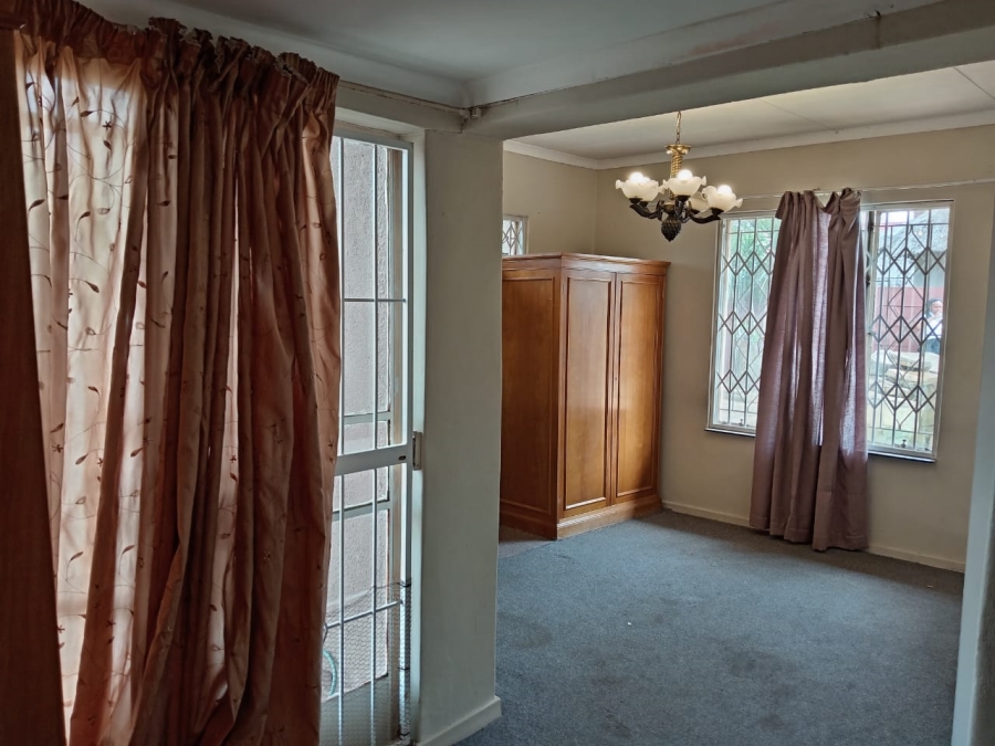 4 Bedroom Property for Sale in Witpoortjie Gauteng
