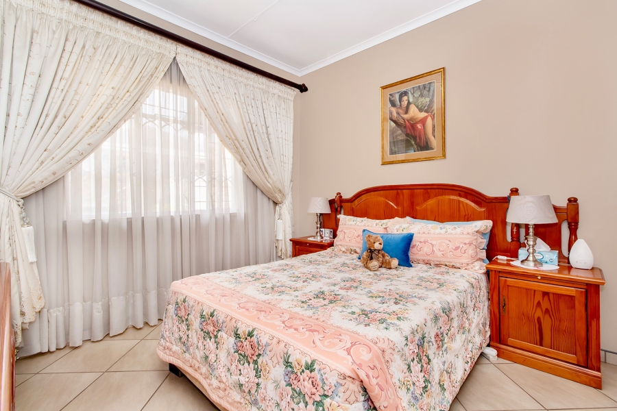 4 Bedroom Property for Sale in Theresa Park Gauteng