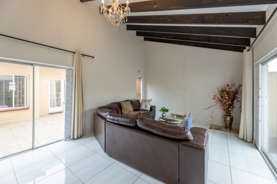 3 Bedroom Property for Sale in Bryanston Gauteng